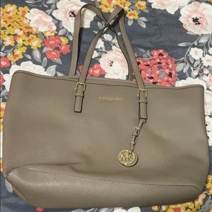 Michael Kors Tote